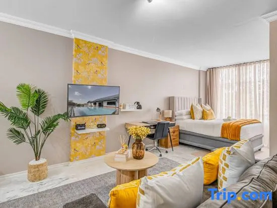 A studio apartment close to Sandton and Rosebank