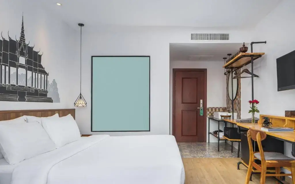 Standard Double room (full double bed)