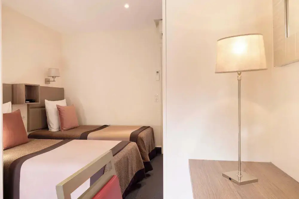 Classic Double room (twin beds)