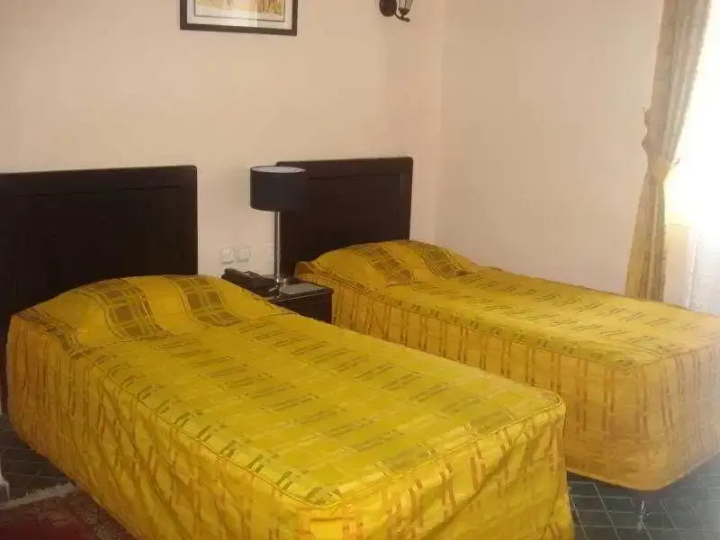 Double room (twin beds)