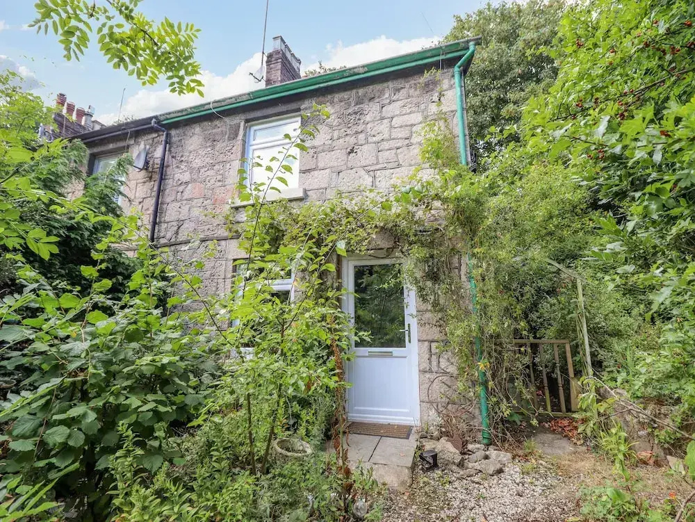 26 Llawr Pentre