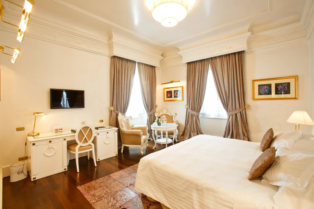 Hotel Majestic Roma - Général