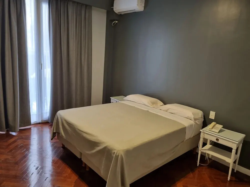 Regis Orho Hotel - Chambres