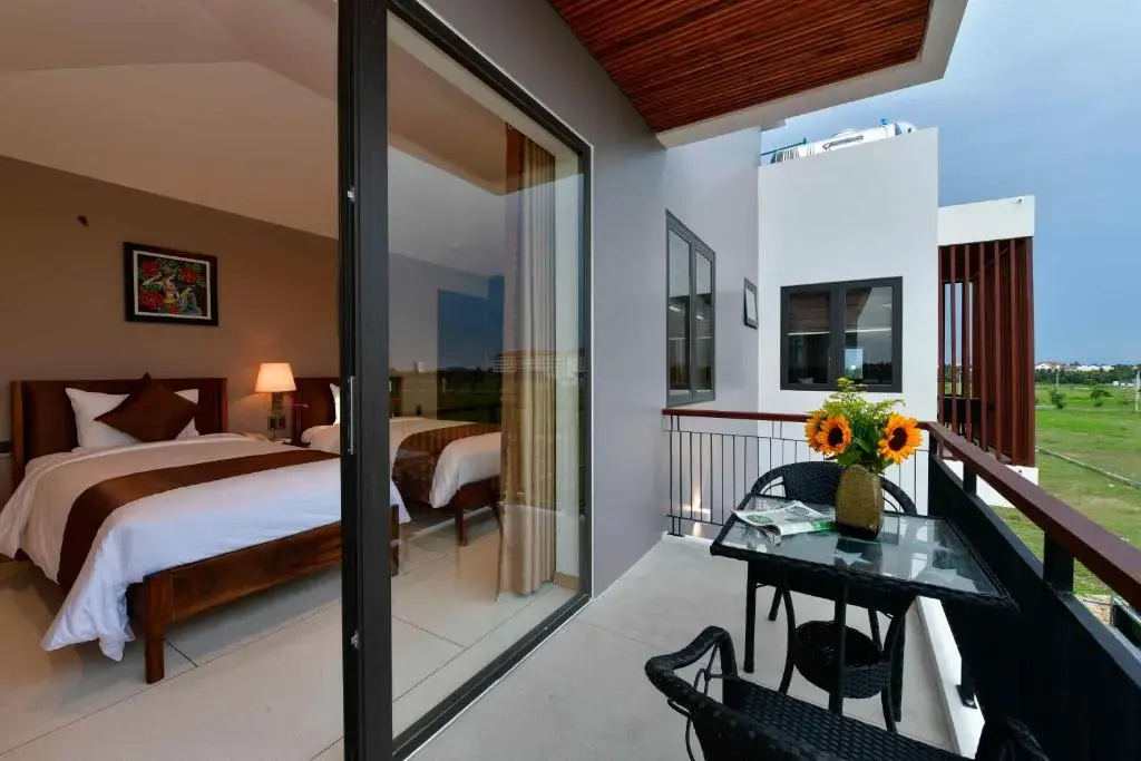 Economy room