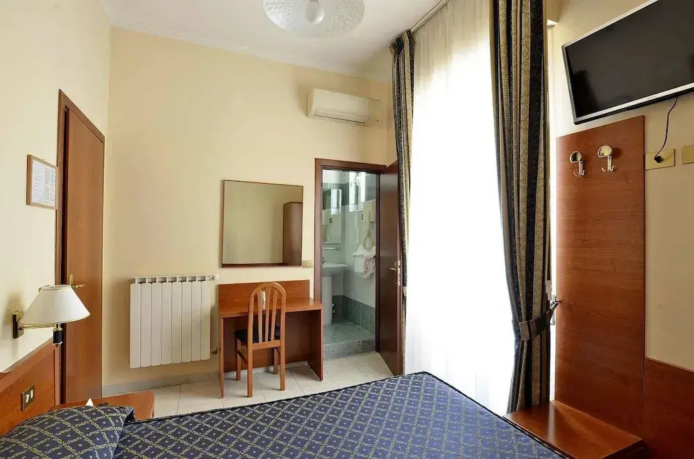 Economy Double room (twin beds)