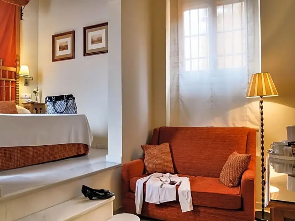 Superior Double room (full double bed)