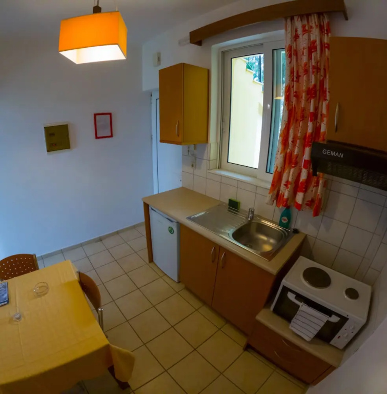 1 Bedroom Apartment with sea view