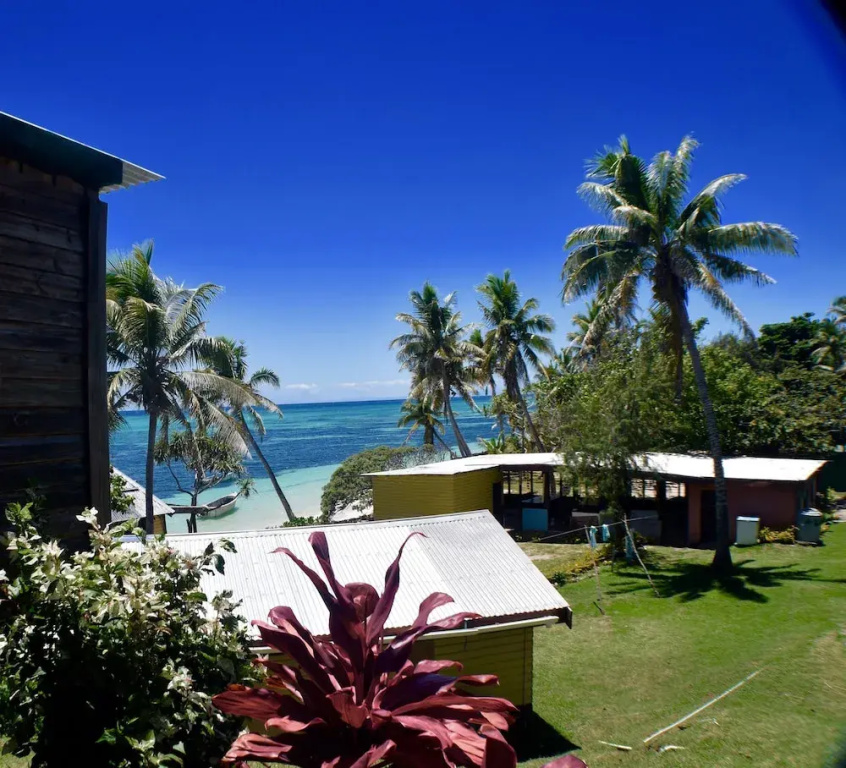 Sunrise Lagoon Homestay
