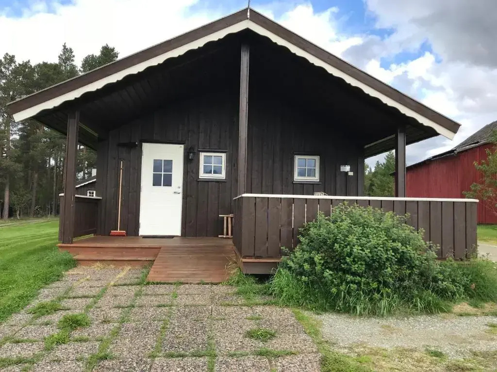 2 Bedrooms Cottage