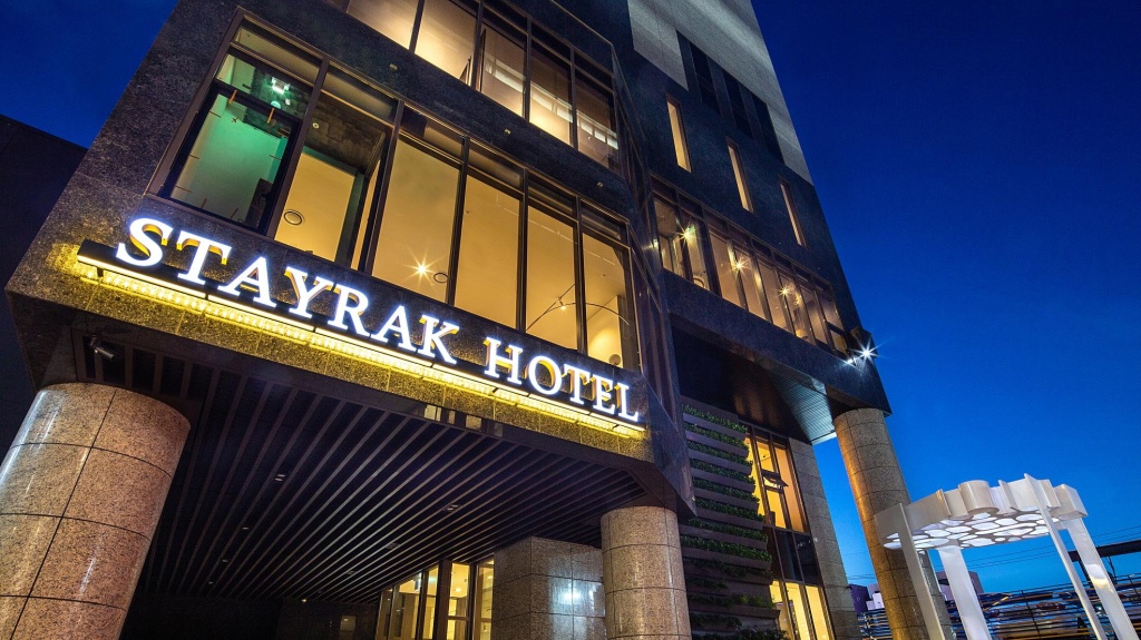 Stayrak Hotel — фото