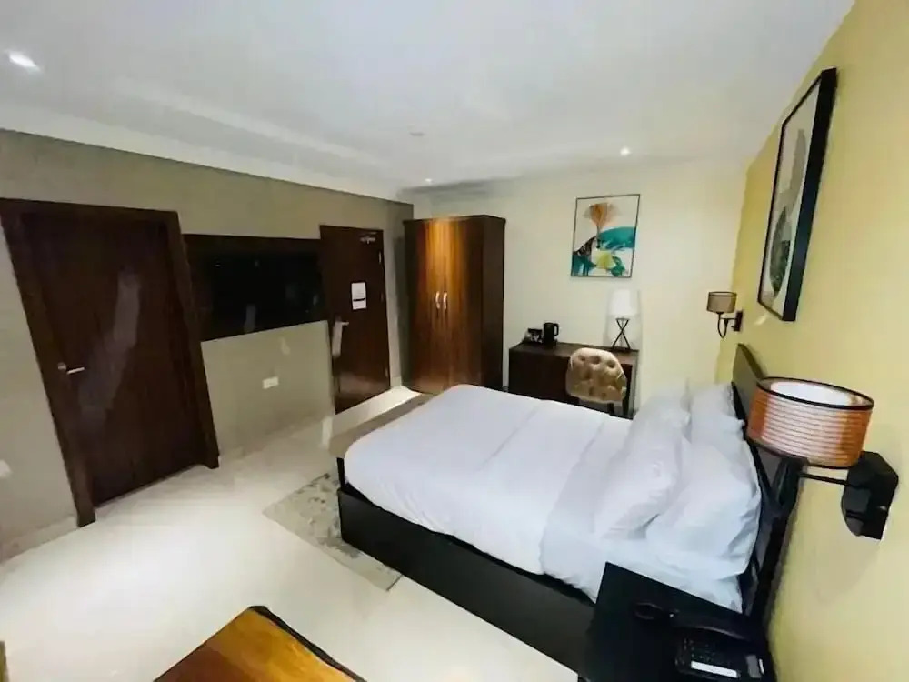 House 17 Apartment and Services Ltd — фото 2