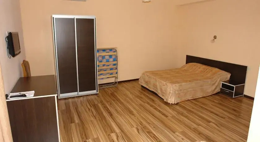 Континент - фото 3