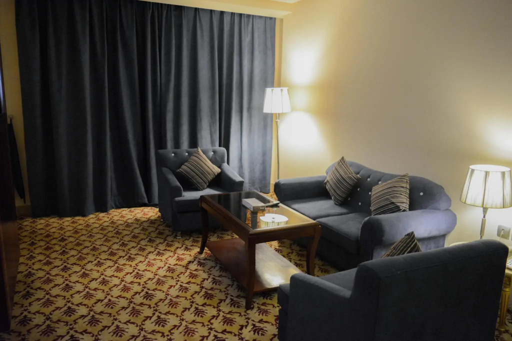 Double Junior Suite (full double bed)