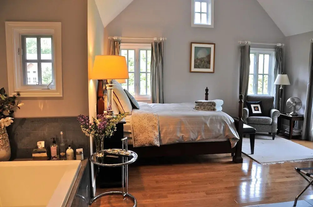 Wetherly Inn - фото 4