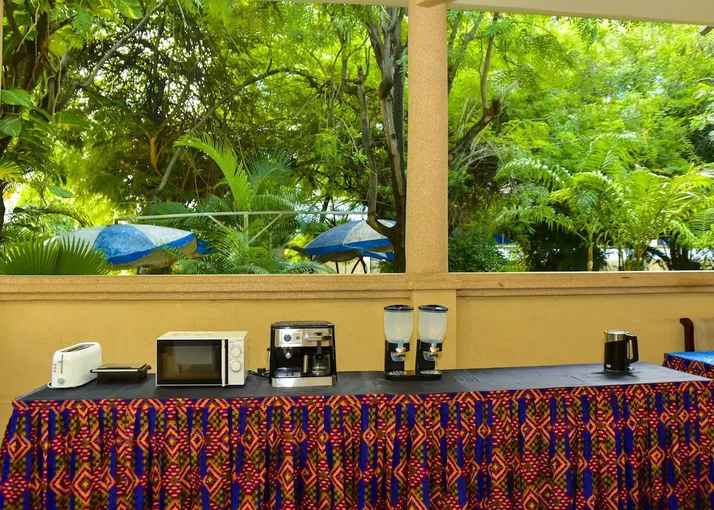 Mbezi Garden Hotel - Général