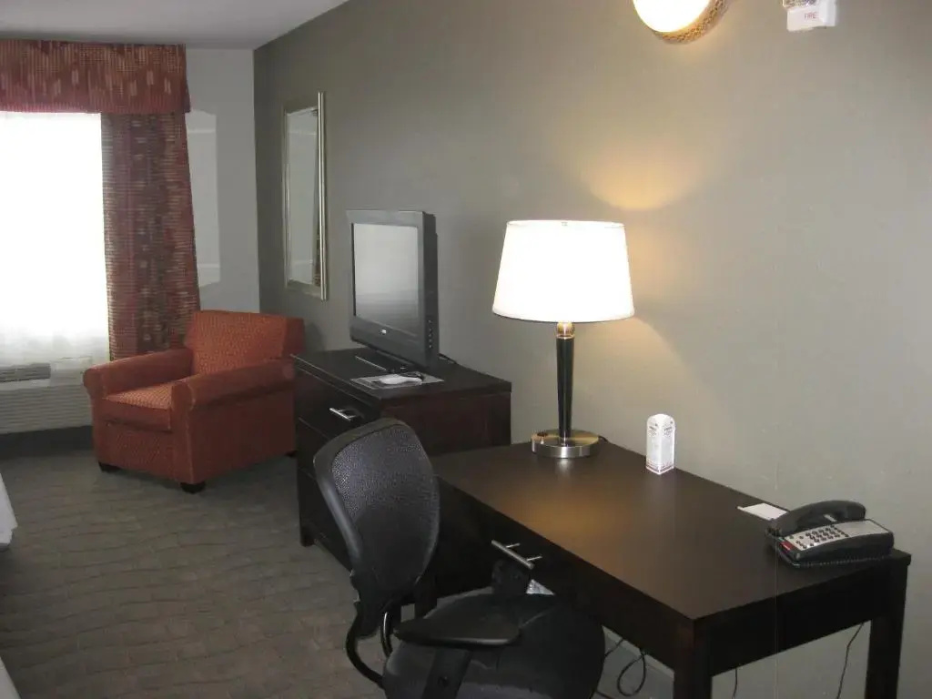 Country Inn & Suites by Radisson, Dearborn, MI - Chambres