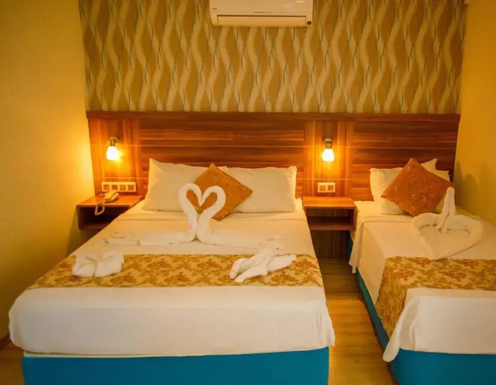 Standard Double room (full double bed)