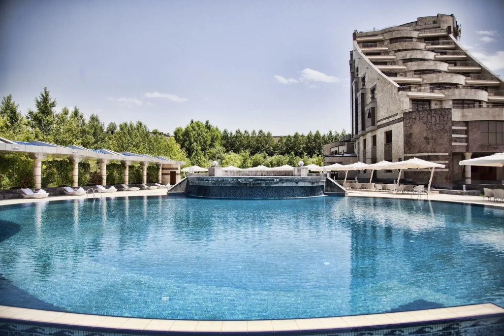 Multi Grand Pharaon Hotel - 4