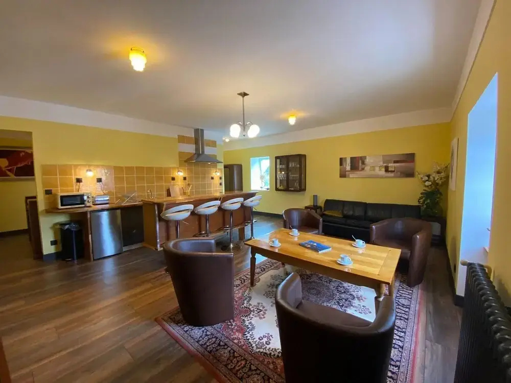 Voir la photo 2 — Comfortable Apartment in the Elegant Manor House