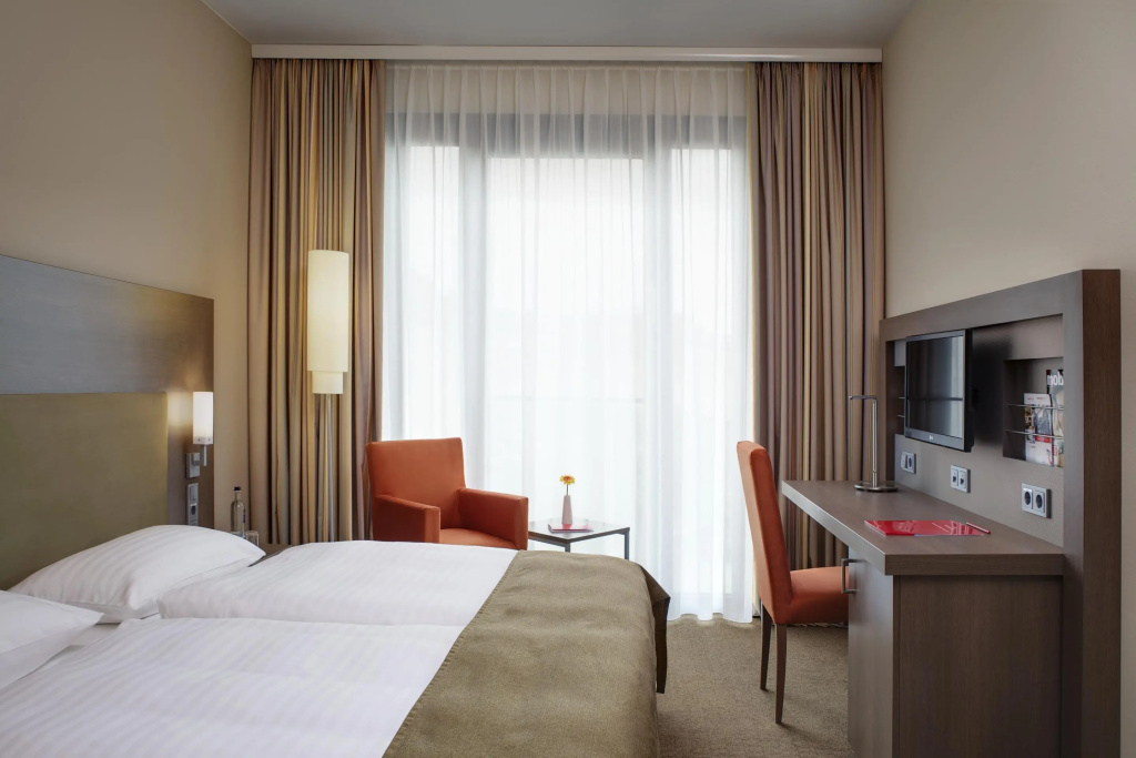 IntercityHotel Leipzig — 4