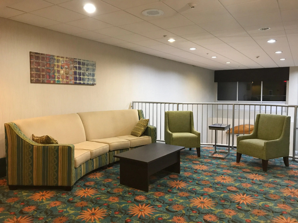 Lobby & Reception
