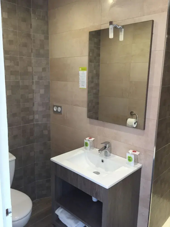 Standard Double room with mountain view (twin beds)