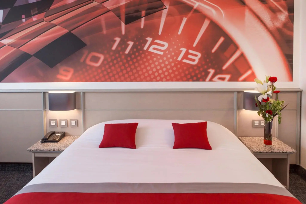Standard Double room (full double bed)