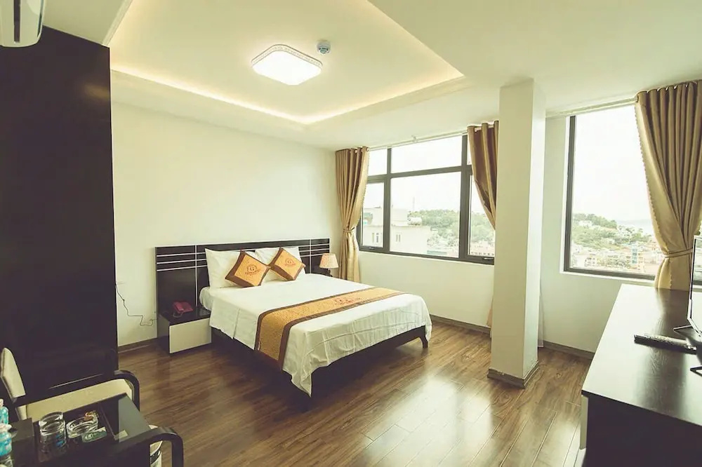 Halong Mackeno Hotel in Ha Long