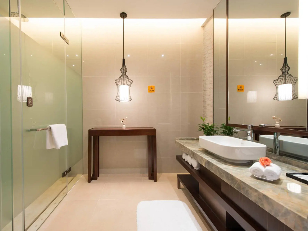 R&F LN Garden Hotspring Resort — фото