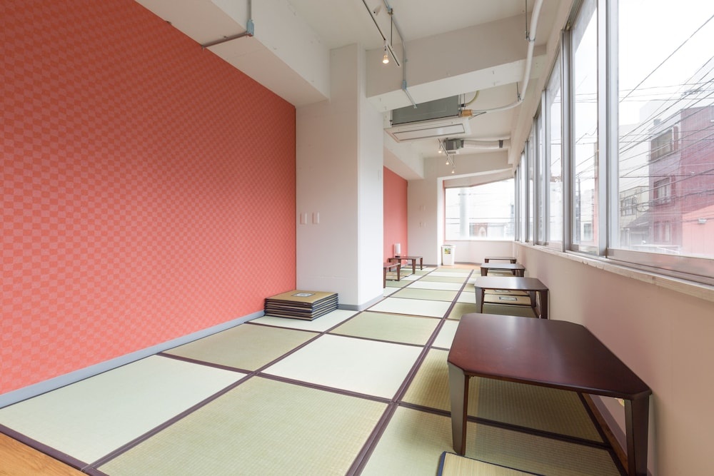 81's Inn Nakasu - Hostel 사진 17