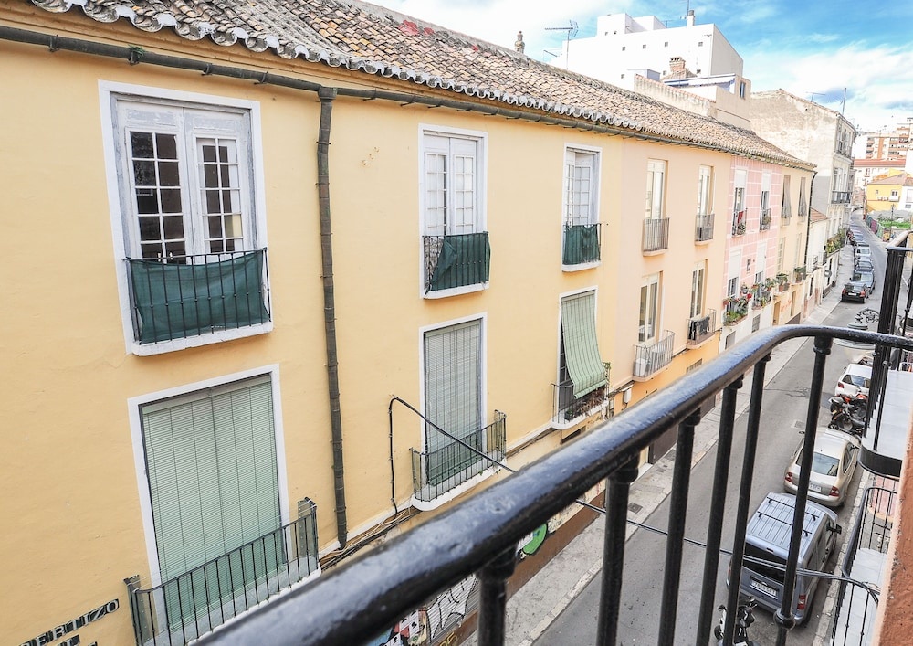 Huerto del Conde - Plaza de la Merced
