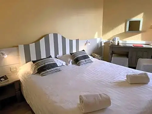 Hôtel Causse Comtal Rodez, The Originals Relais - Chambres