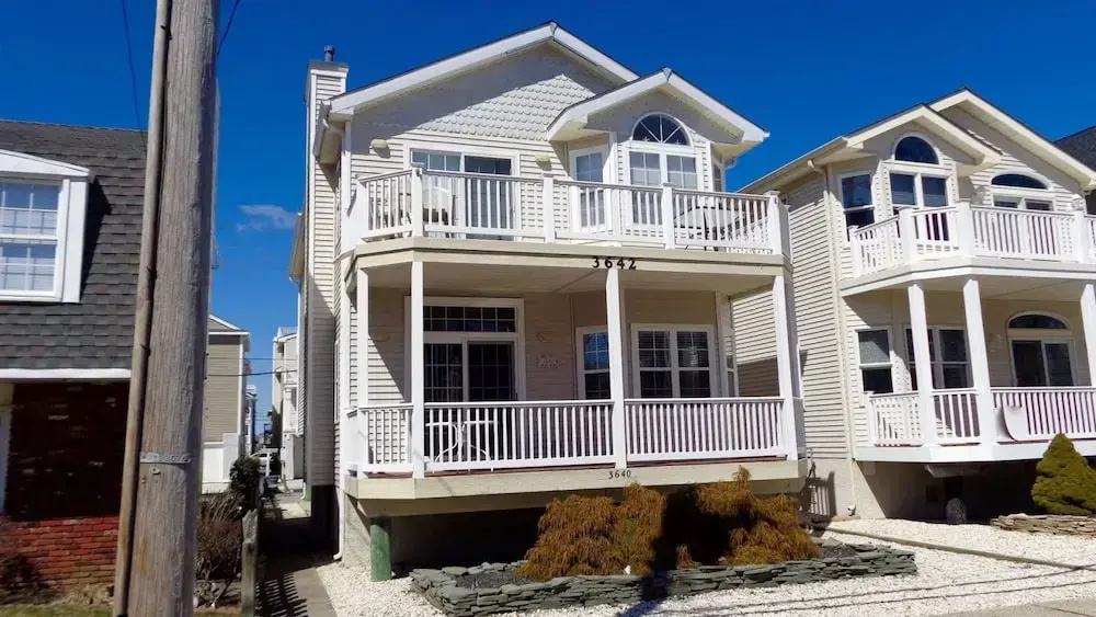 Oc3642 Asbury Avenue-2