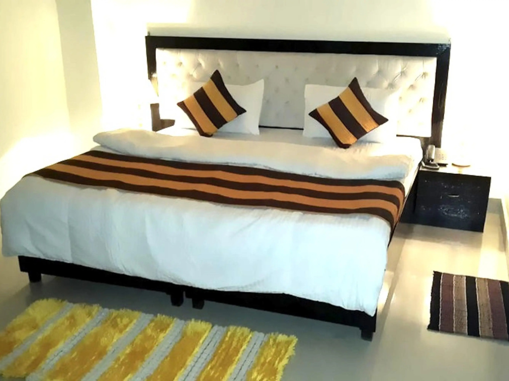 Glt Hotel Radiance