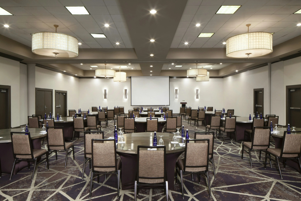 Embassy Suites by Hilton Philadelphia Airport - Général