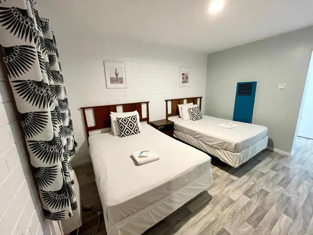 Standard Double room (twin beds)