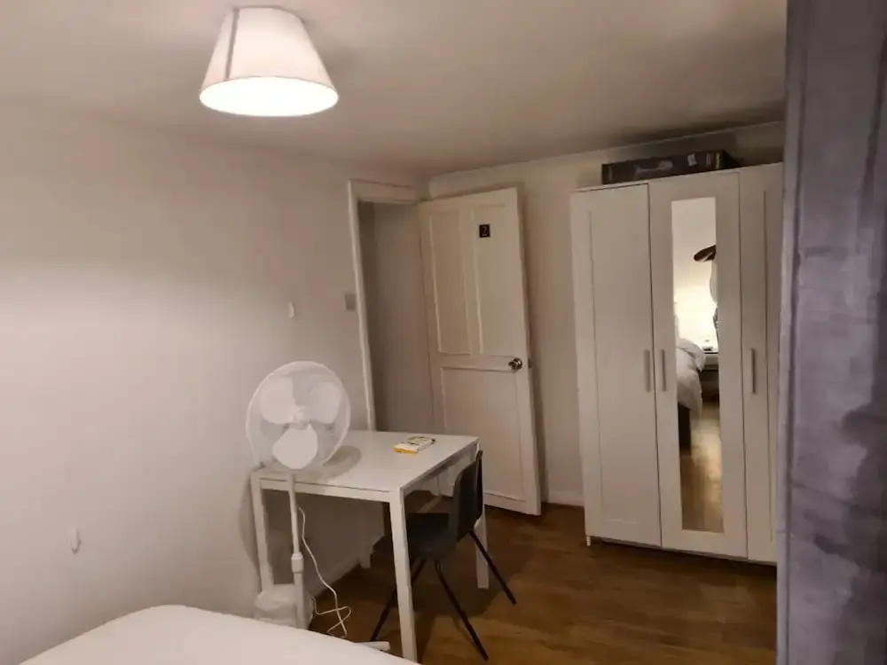 4br-2ensuite-10mincentrallondon-sleeps11-parking — фото
