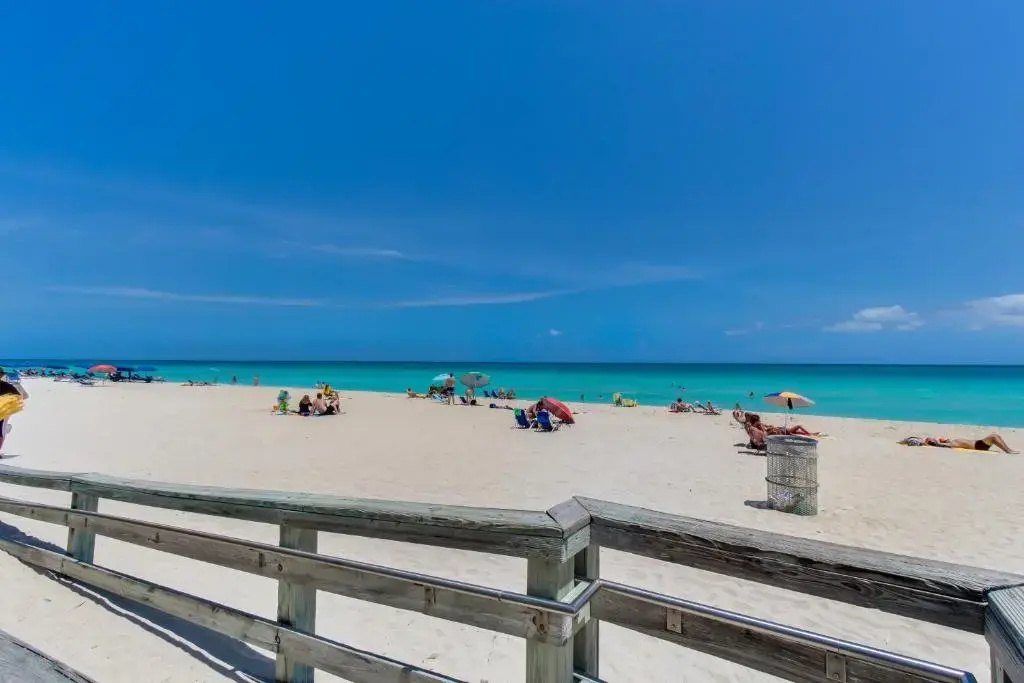 Beach & Waterfront