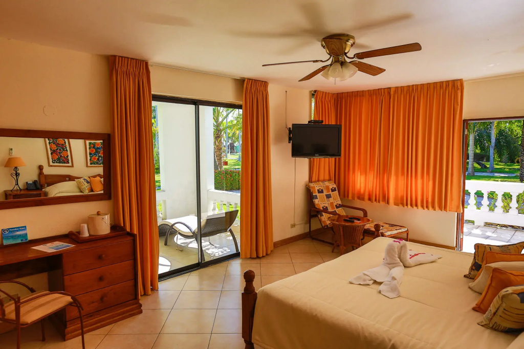Moulin Sur Mer Beach Resort by null