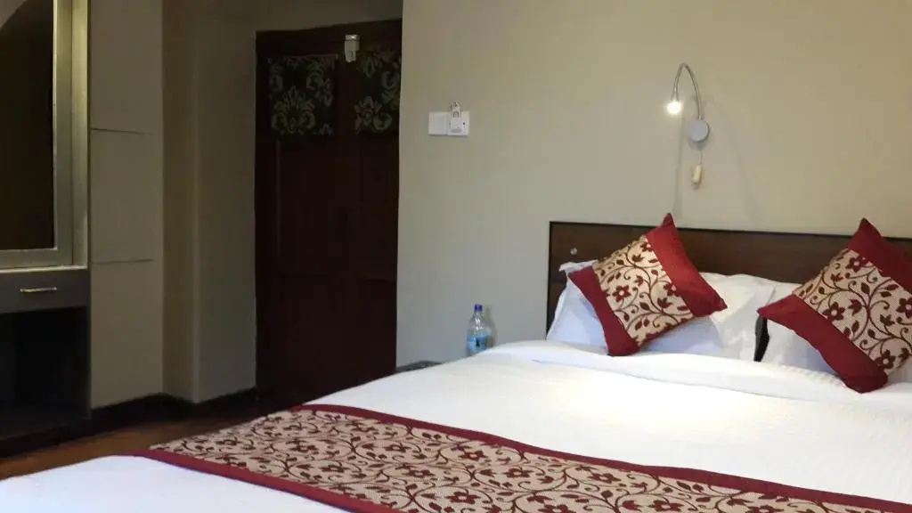 Hotel Heranya - Chambres