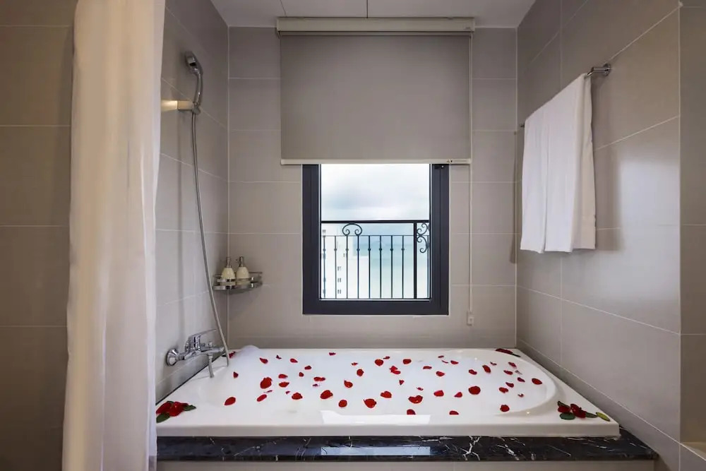 Daphovina Hotel Nha Trang (Ex  Aston Nt)
