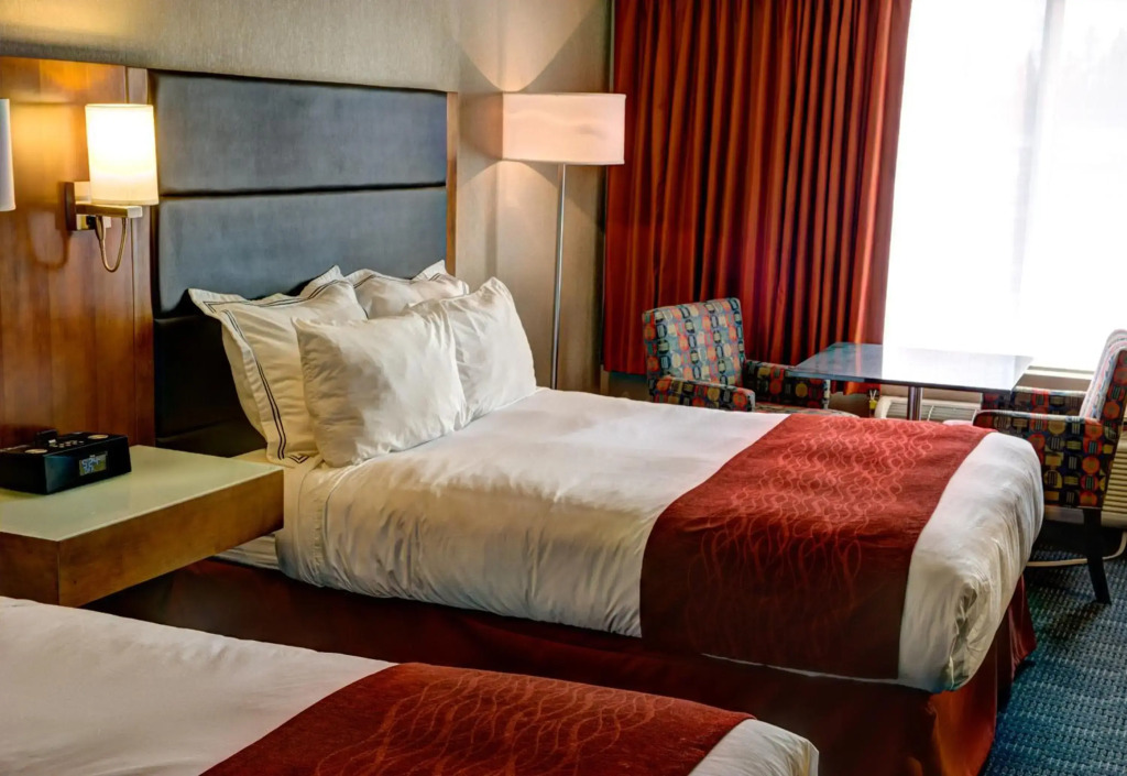 Radisson Hotel & Suites Fort McMurray - фото 21