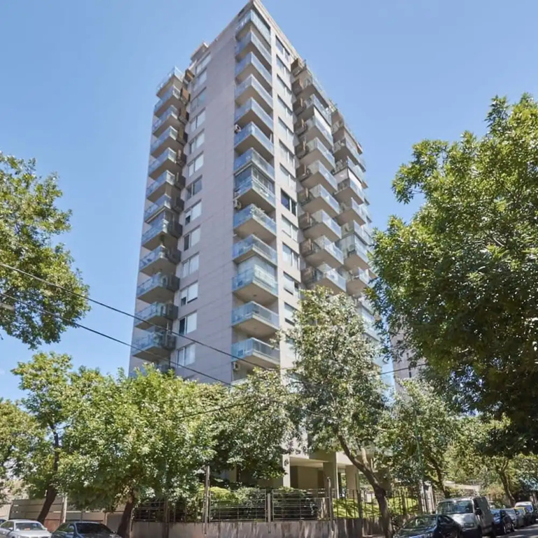 Torre Montagna I Stylish 1BR With Balcony in Nu ez