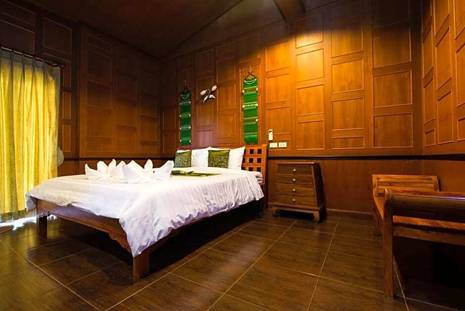 Коттедж Deluxe в Baan Baitan Resort