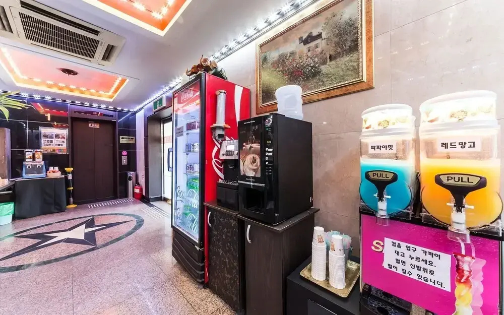 Hotel photo 20