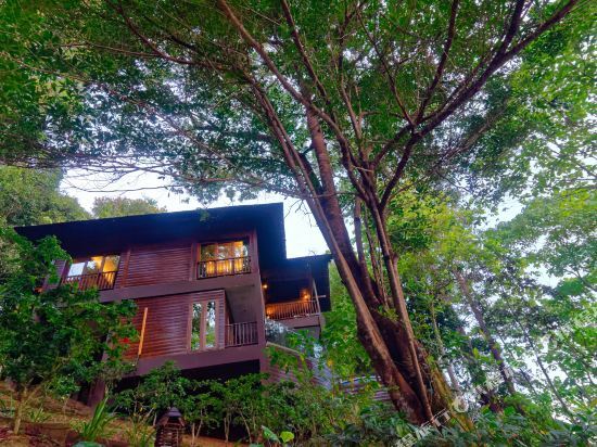 Bunga Raya Island Resort & Spa