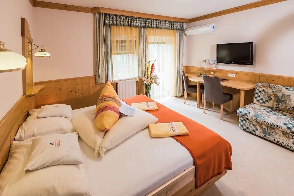 Thermenhof PuchasPLUS Loipersdorf - Chambres