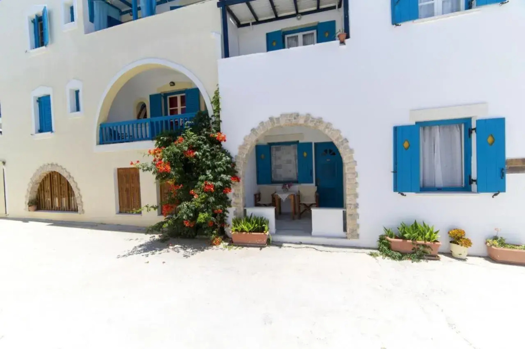 Astra Apartments