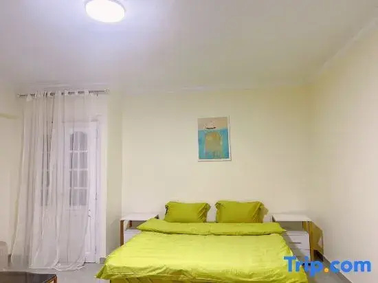 Bed in Dorm (full double bed)