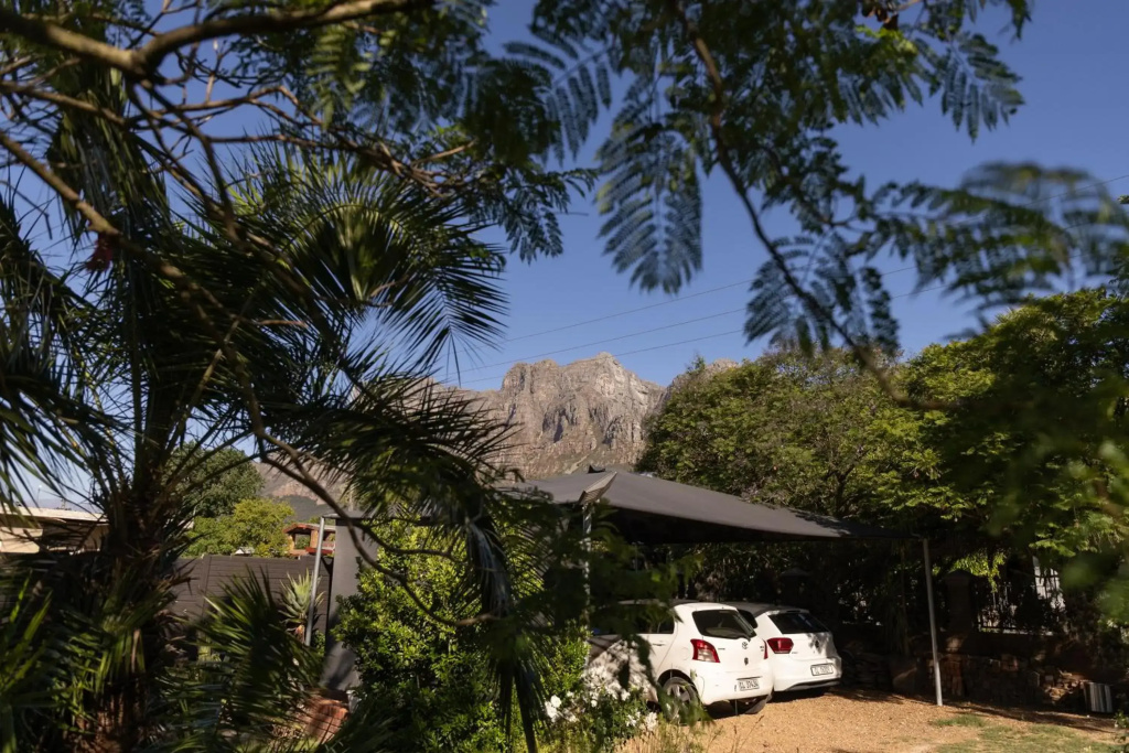 Staymore Cape Winelands Homestay